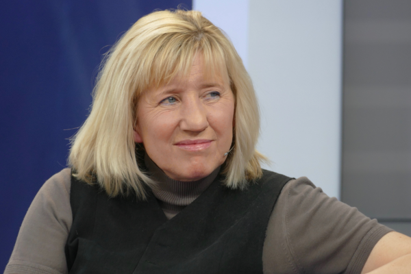 Ines Geipel (59), Schriftstellerin, Publizistin, Hochschullehrerin, ehem. Leichtathletin. Foto Amrei Marie